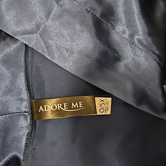 Plus Size Short Robe - Picture 3 of 4